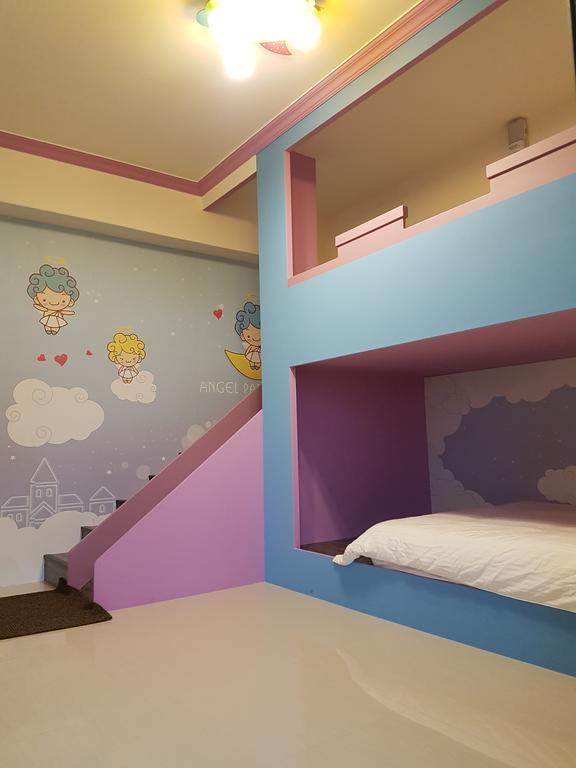 Childlike Innocence Homestay Hualien City Ngoại thất bức ảnh