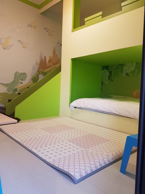 Childlike Innocence Homestay Hualien City Ngoại thất bức ảnh