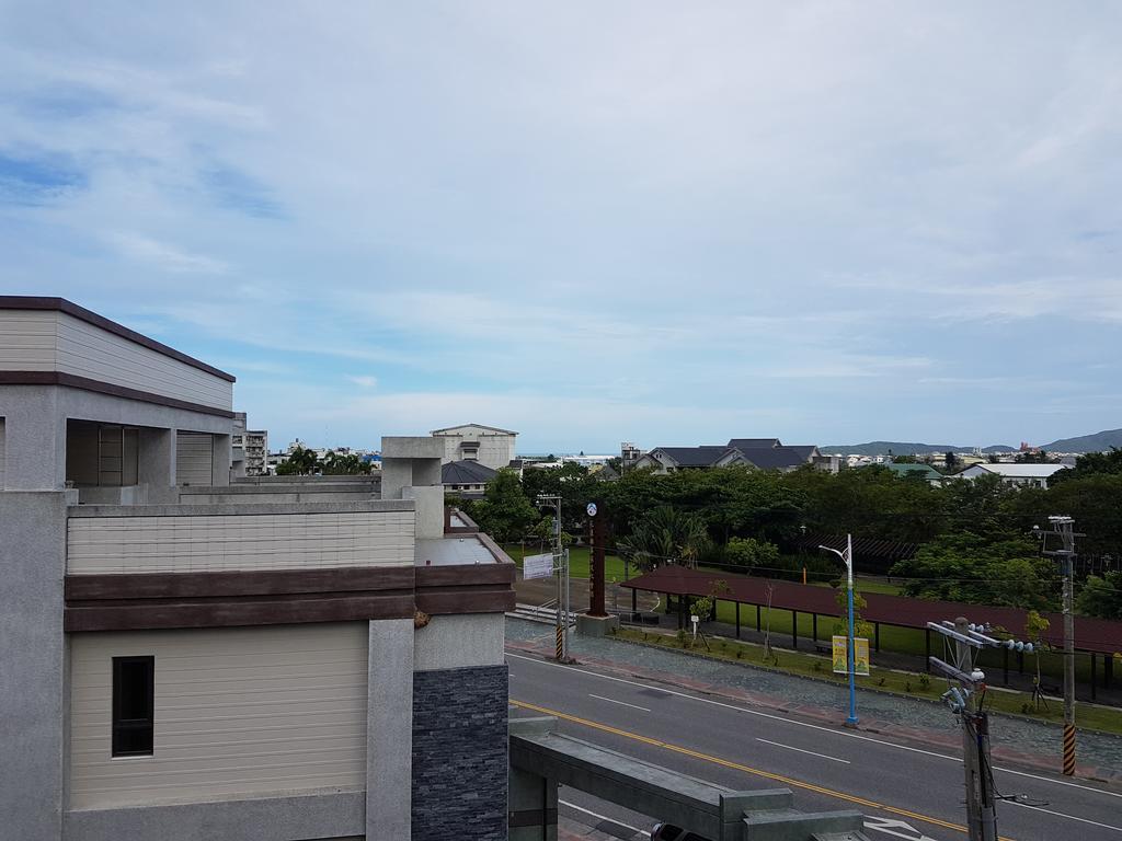 Childlike Innocence Homestay Hualien City Ngoại thất bức ảnh