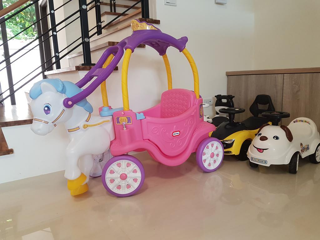 Childlike Innocence Homestay Hualien City Ngoại thất bức ảnh