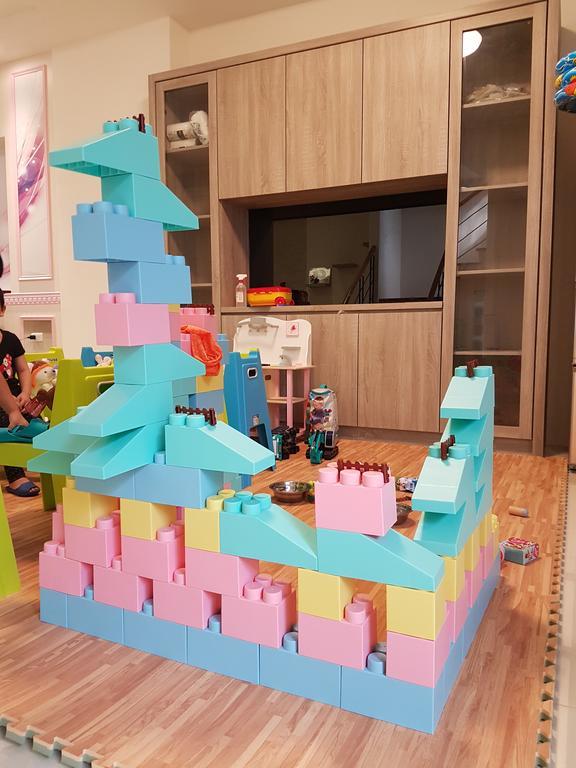 Childlike Innocence Homestay Hualien City Ngoại thất bức ảnh