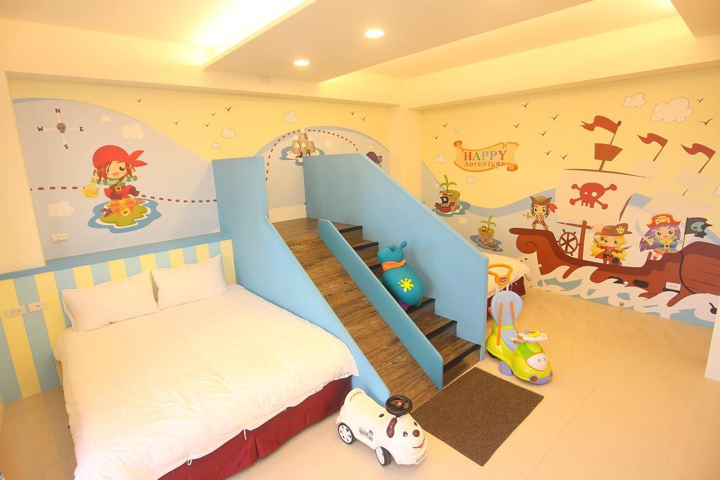 Childlike Innocence Homestay Hualien City Ngoại thất bức ảnh