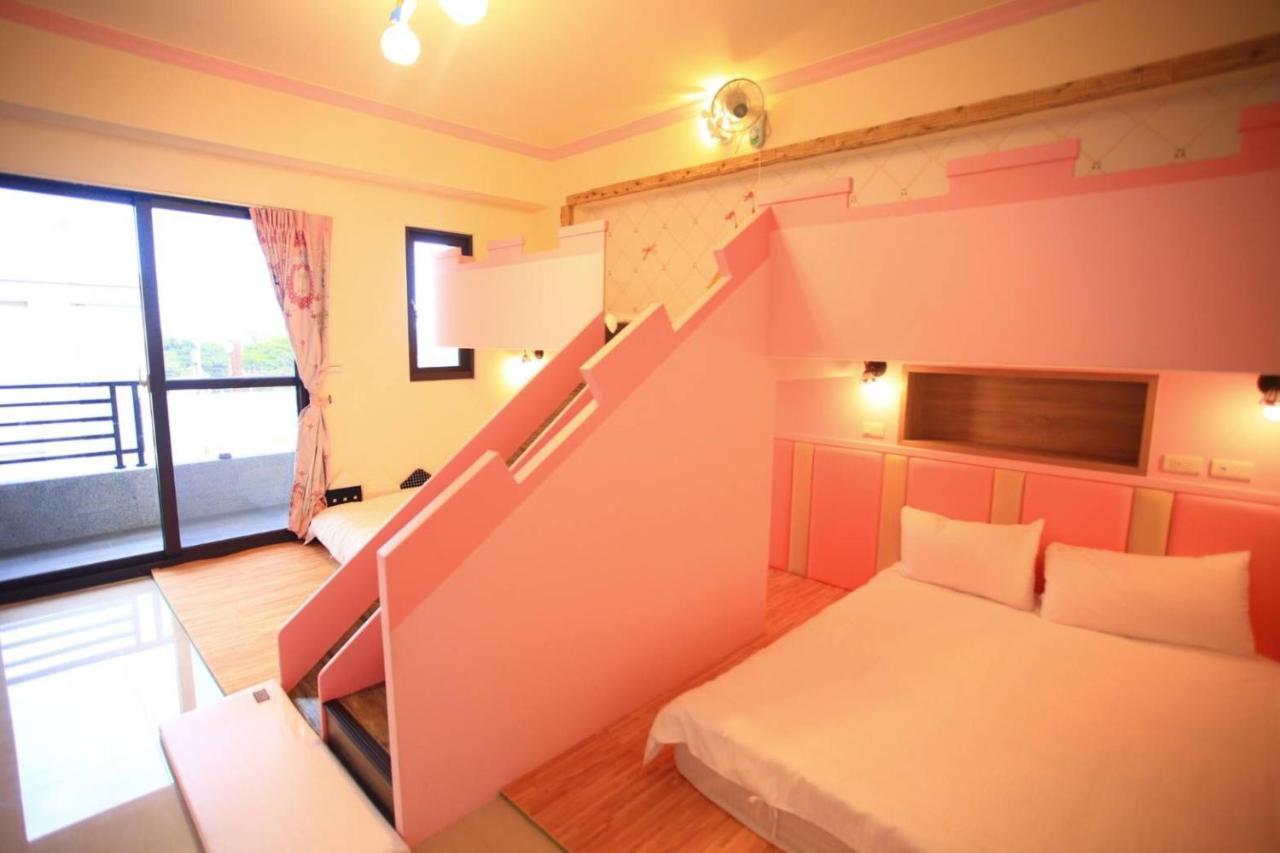 Childlike Innocence Homestay Hualien City Ngoại thất bức ảnh